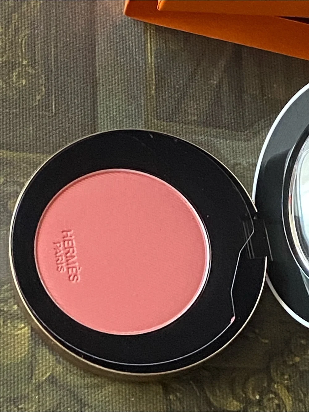 Authentic new Hermes silky blush powder